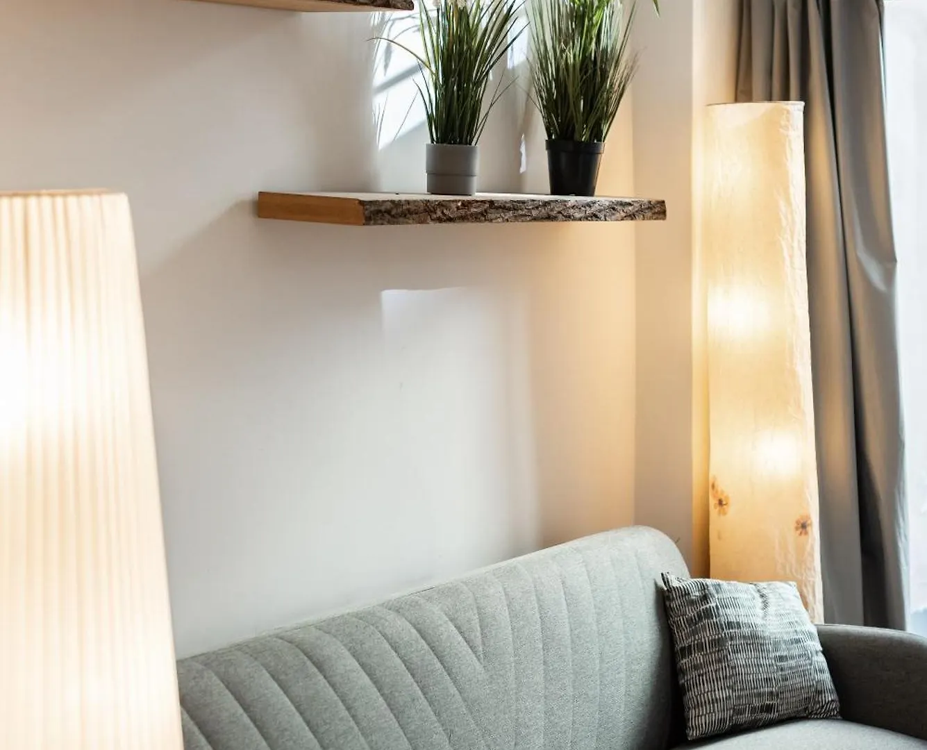 Gewoelbewohnung Mit Terrasse Dresde